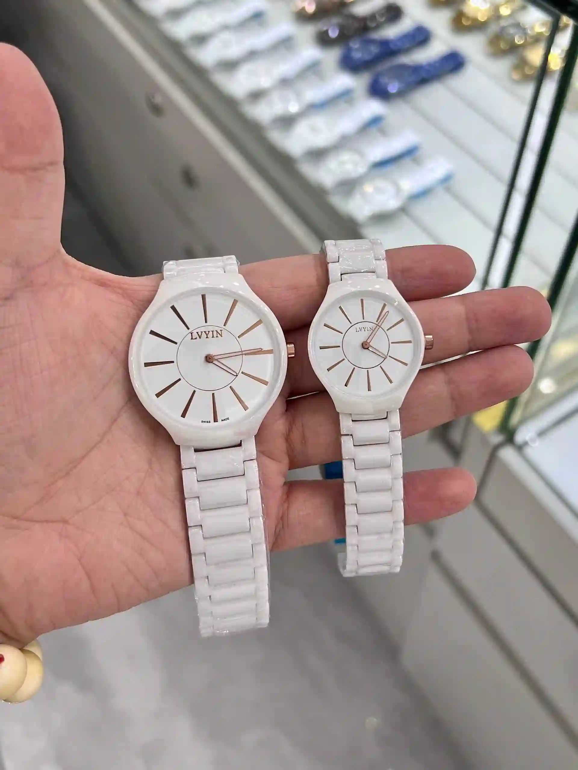 Men's ceramic quartz watches available for wholesale model 1