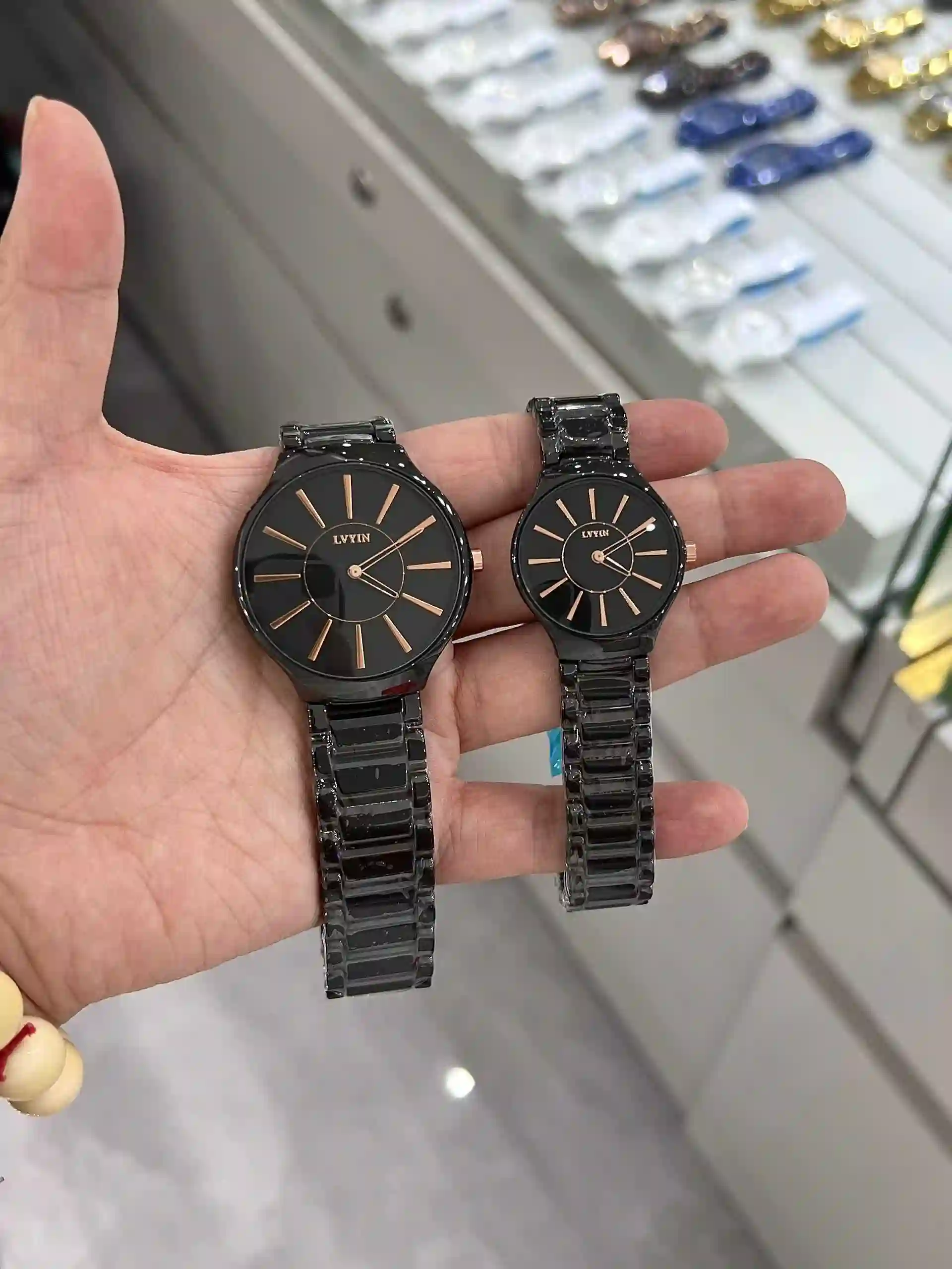 Men's ceramic quartz watches available for wholesale model 1