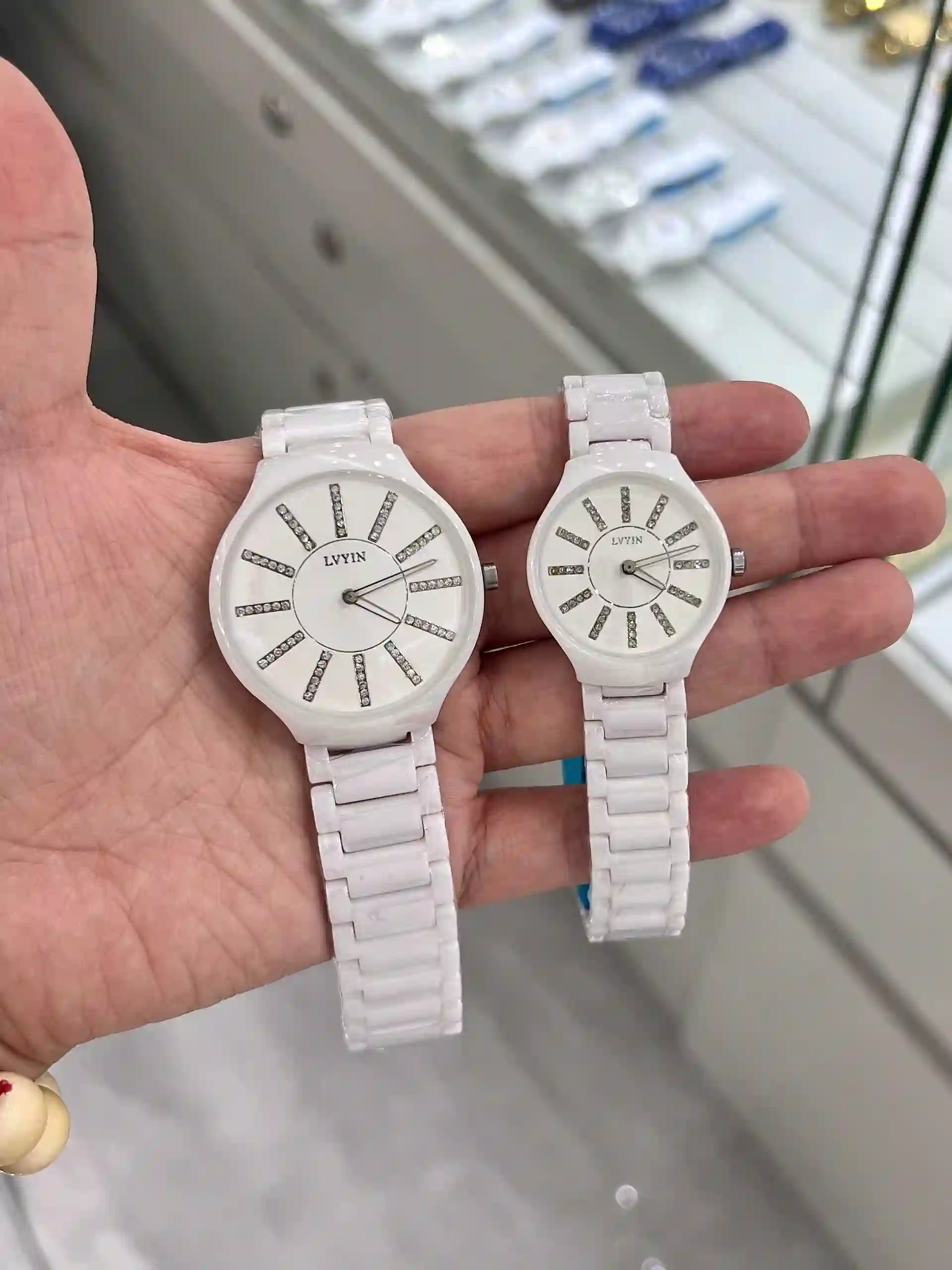 Men's ceramic quartz watches available for wholesale model 1
